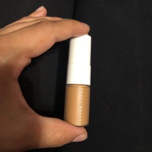 Fenty MINI foundation in 380
